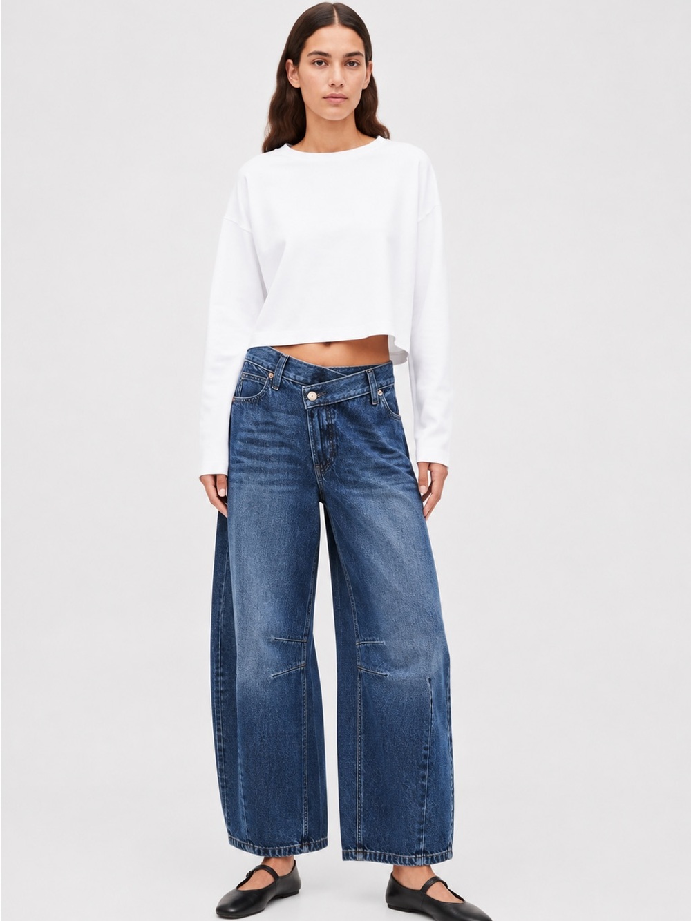 GAP Wide-Leg Panel Denim Jeans in Medium Blue